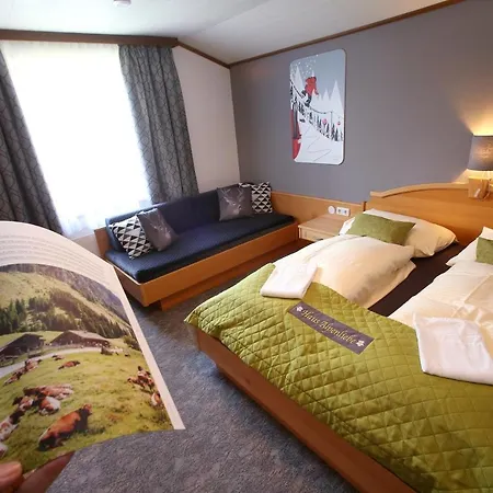 Haus Alpenliebe Dom wakacyjny Piesendorf