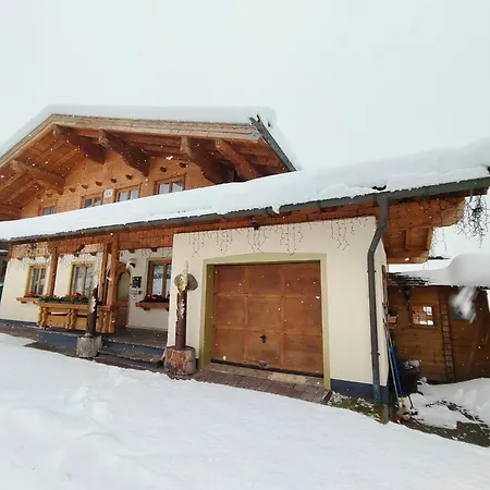 別荘 Haus Alpenliebe ピーゼンドルフ